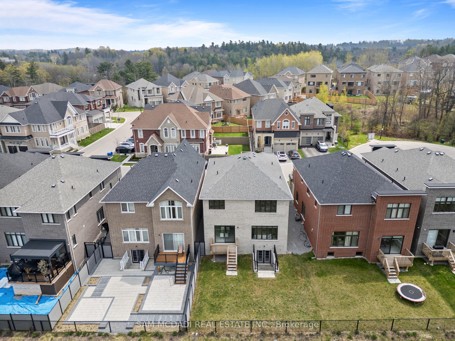 Photo 43 of 99 Black Walnut Court, Aurora, Aurora Estates — HOMEH