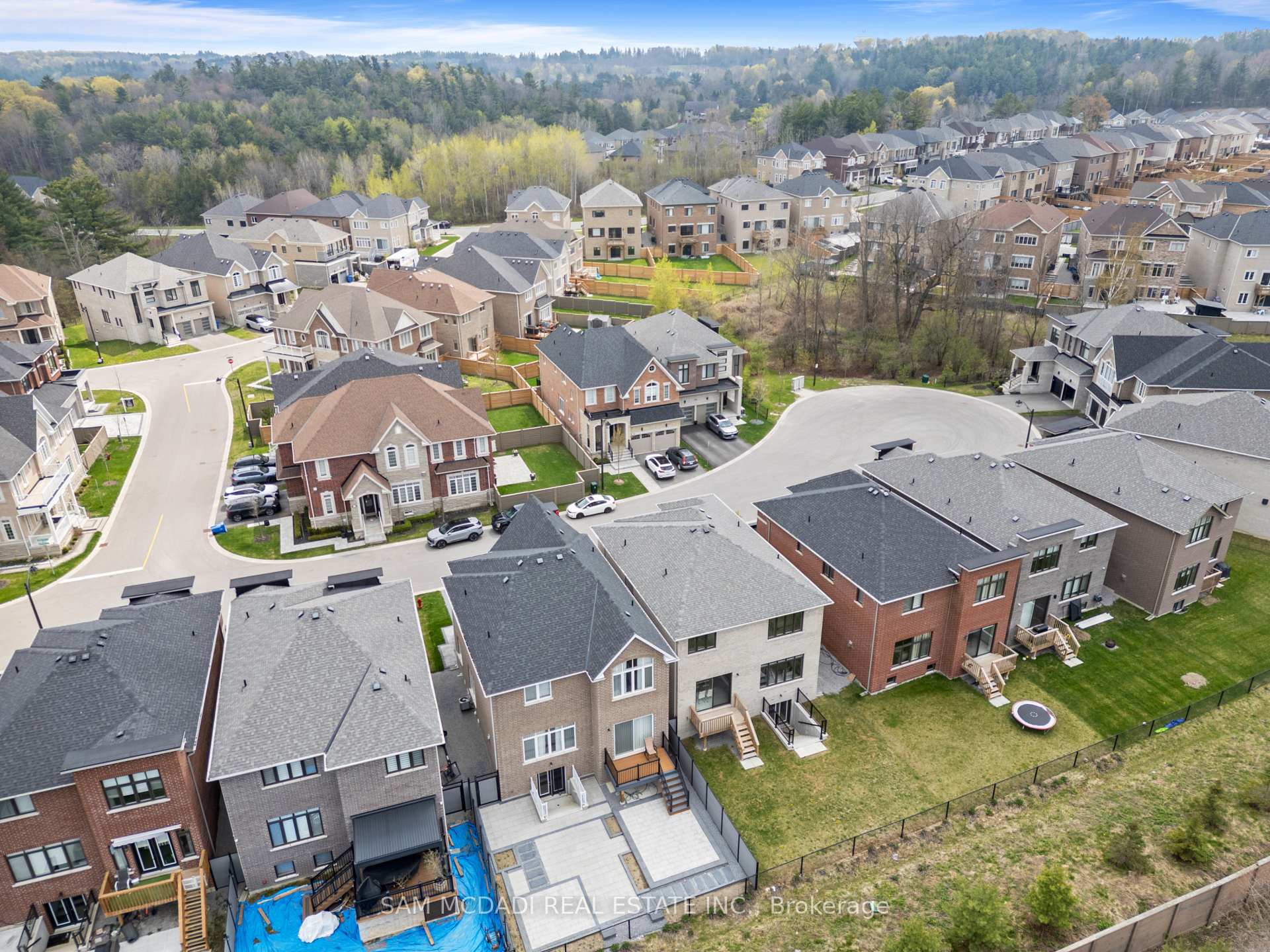 Photo 46 of 99 Black Walnut Court, Aurora, Aurora Estates — HOMEH