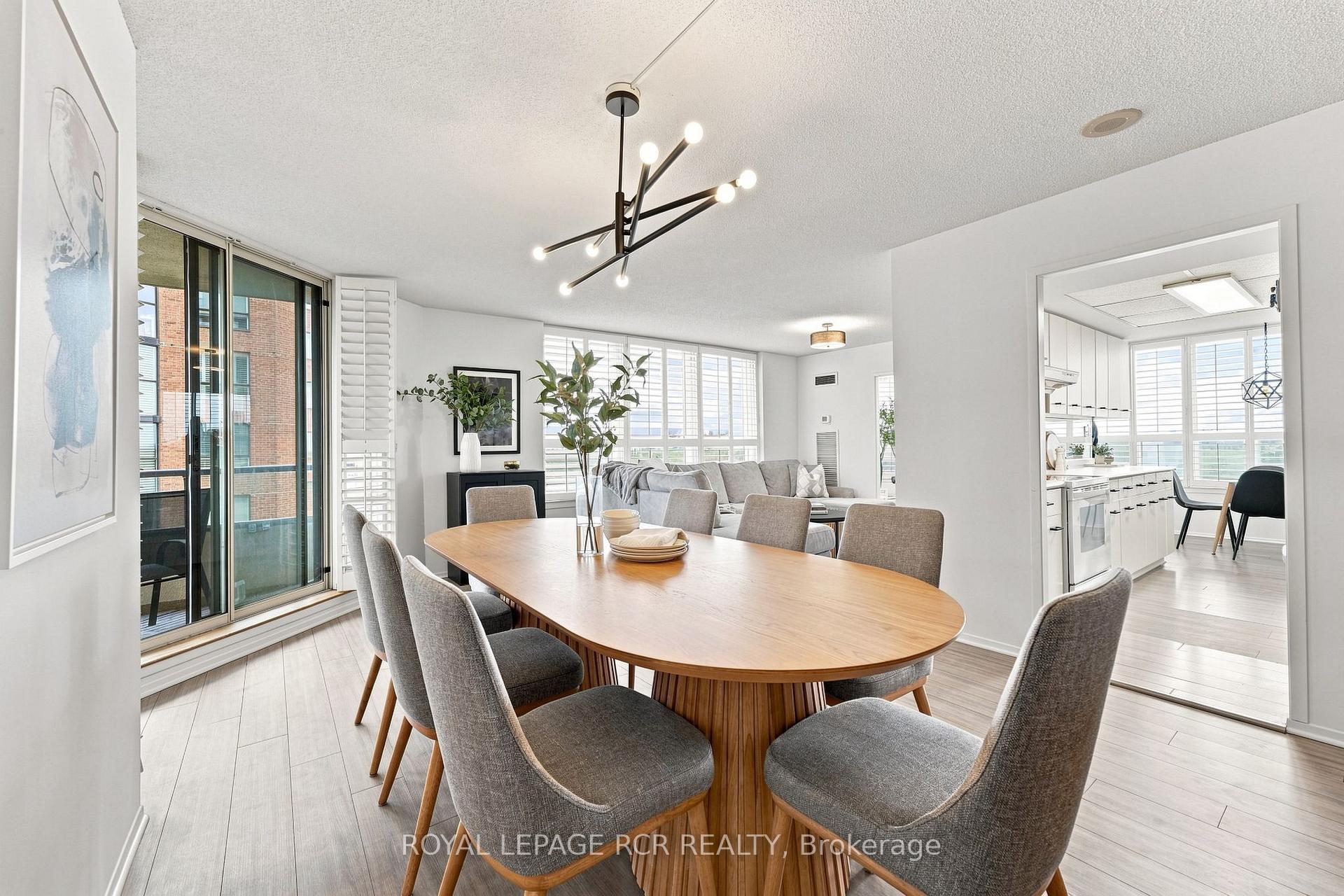 Photo 1 of Unit 1016, 268 Ridley Boulevard, Toronto, Bedford Park-Nortown — HOMEH