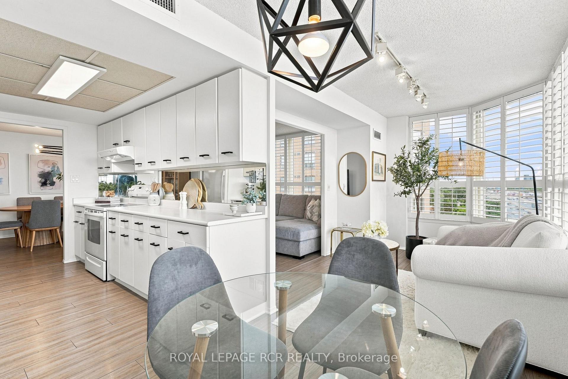 Photo 12 of Unit 1016, 268 Ridley Boulevard, Toronto, Bedford Park-Nortown — HOMEH