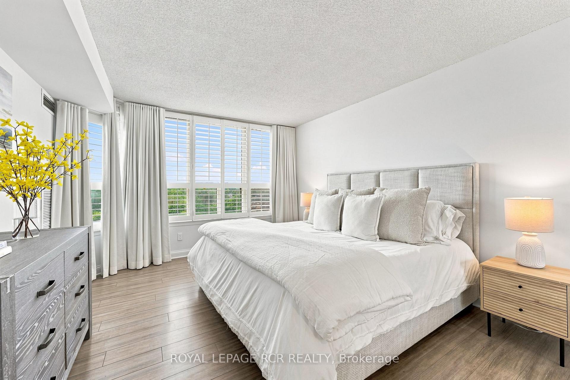 Photo 17 of Unit 1016, 268 Ridley Boulevard, Toronto, Bedford Park-Nortown — HOMEH