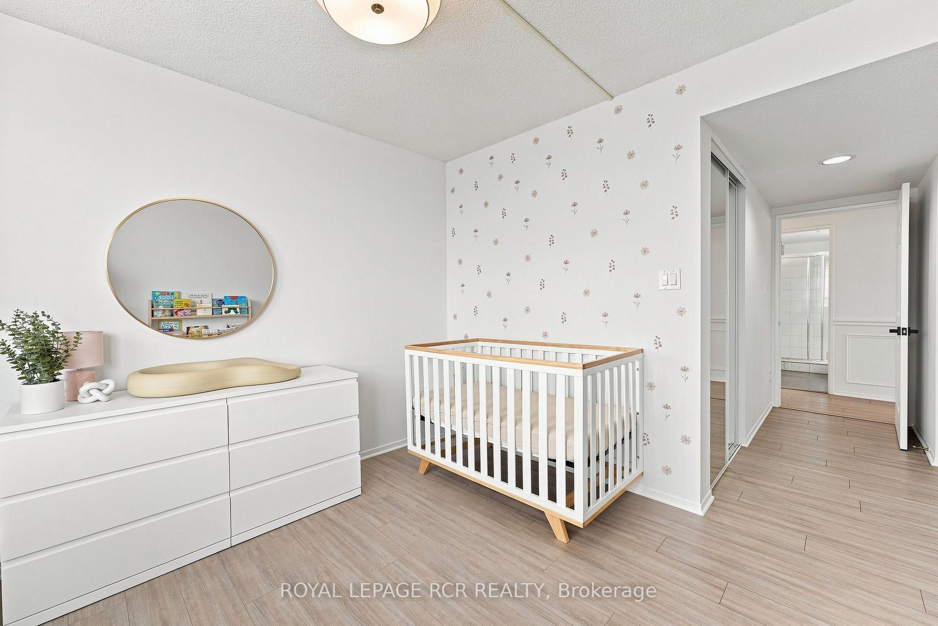 Photo 23 of Unit 1016, 268 Ridley Boulevard, Toronto, Bedford Park-Nortown — HOMEH