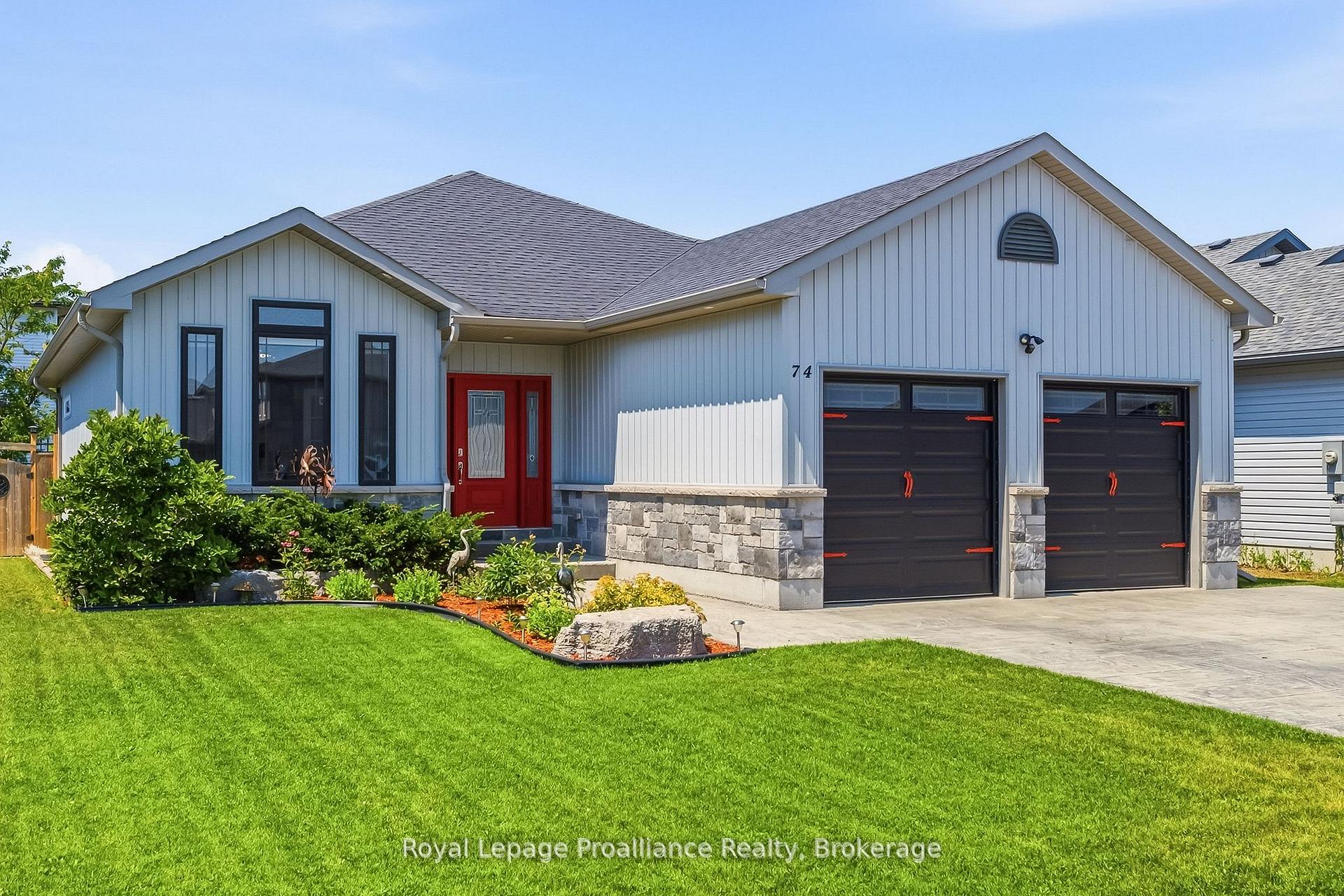 Photo 2 of 74 Sienna Avenue, Belleville, Belleville Ward — HOMEH