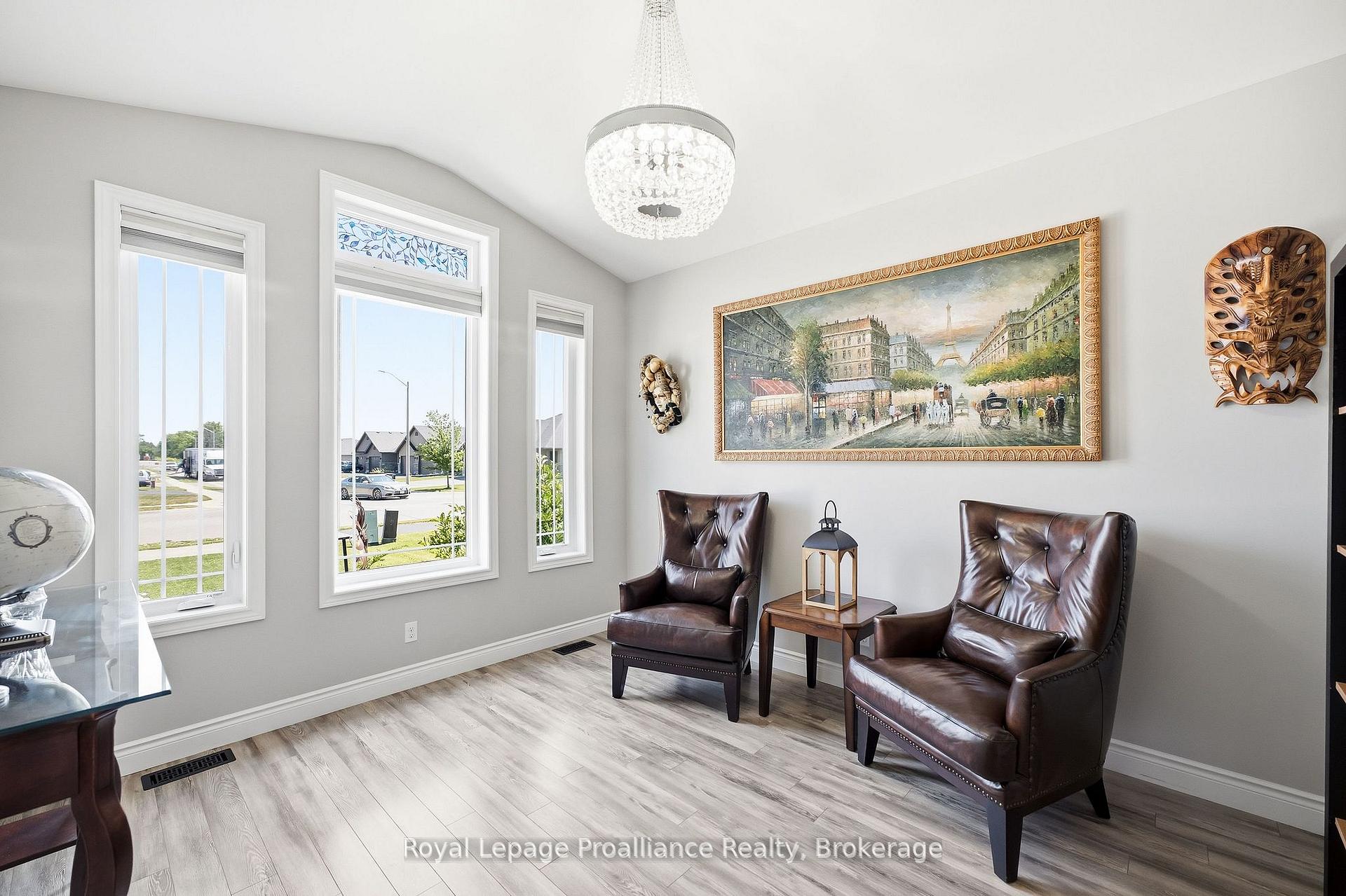 Photo 4 of 74 Sienna Avenue, Belleville, Belleville Ward — HOMEH