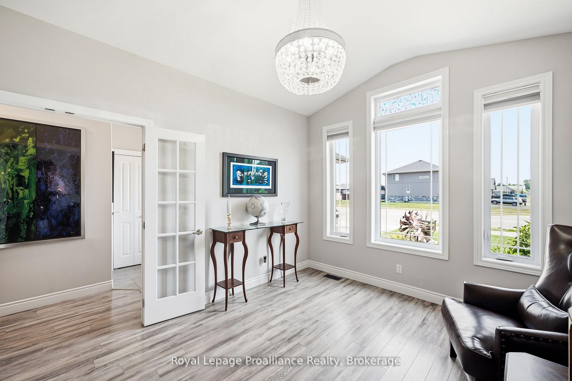 Photo 6 of 74 Sienna Avenue, Belleville, Belleville Ward — HOMEH