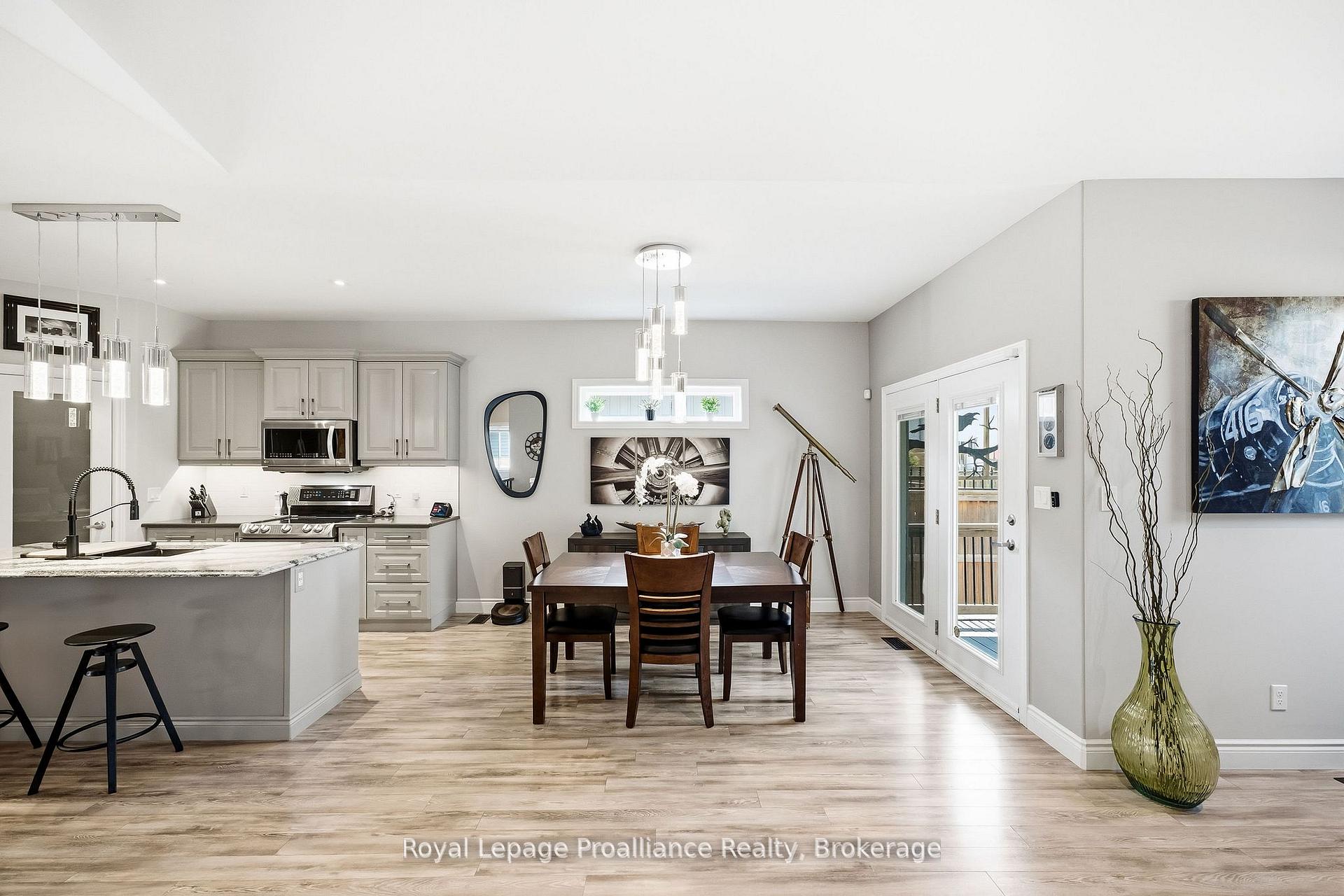 Photo 11 of 74 Sienna Avenue, Belleville, Belleville Ward — HOMEH