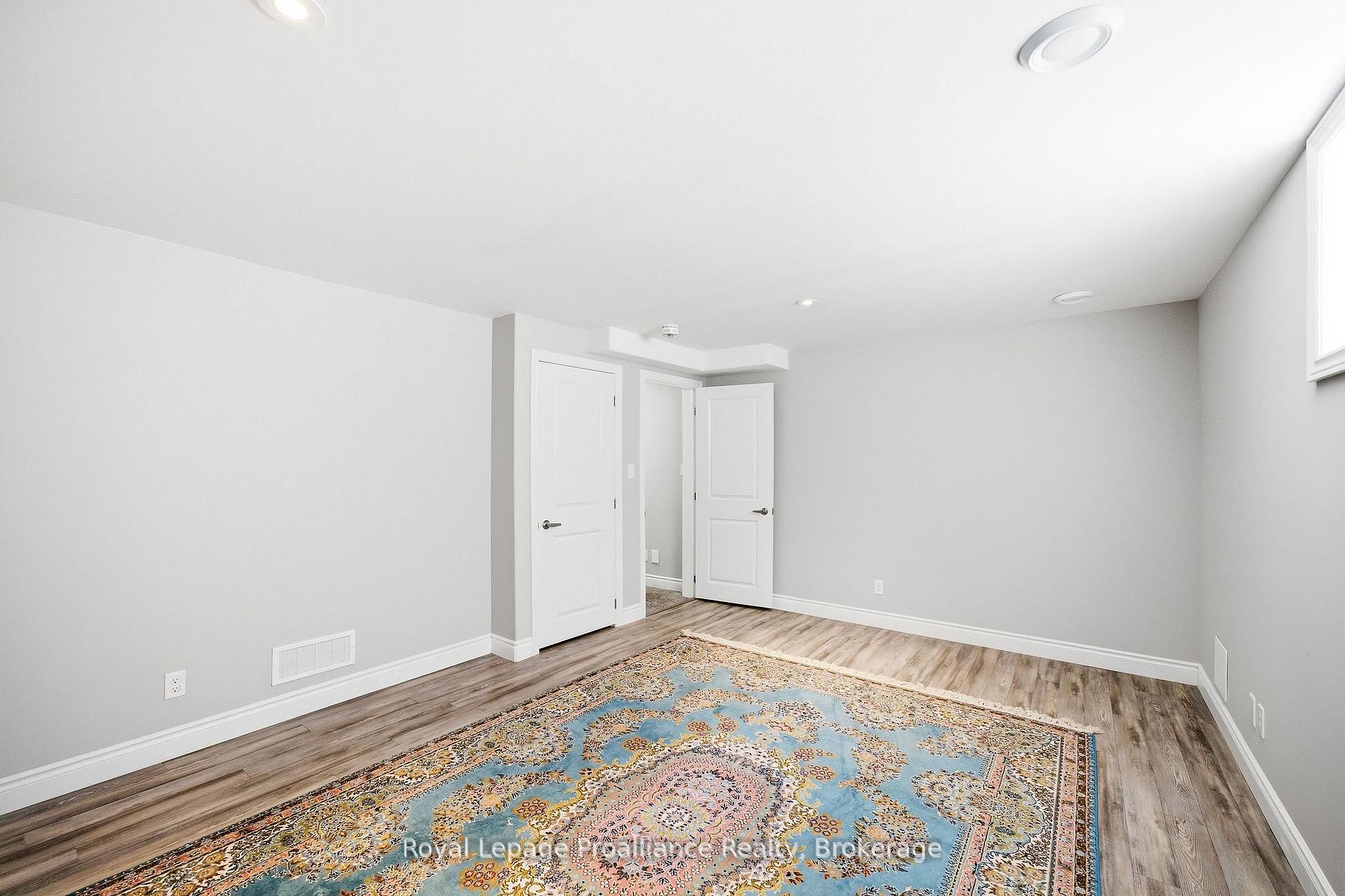 Photo 39 of 74 Sienna Avenue, Belleville, Belleville Ward — HOMEH