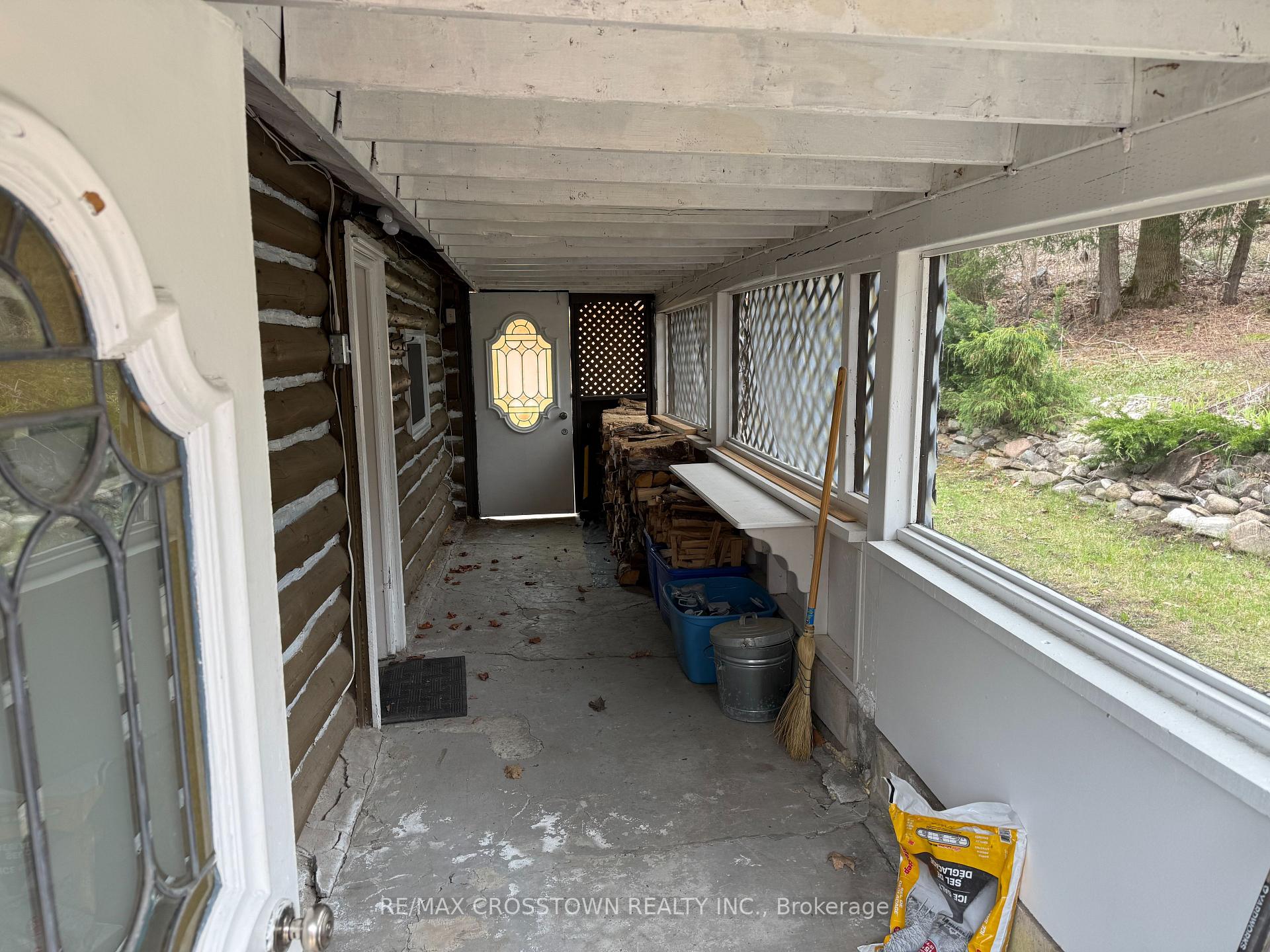 Photo 3 of 1161 Uffington Road, Bracebridge, Draper — HOMEH