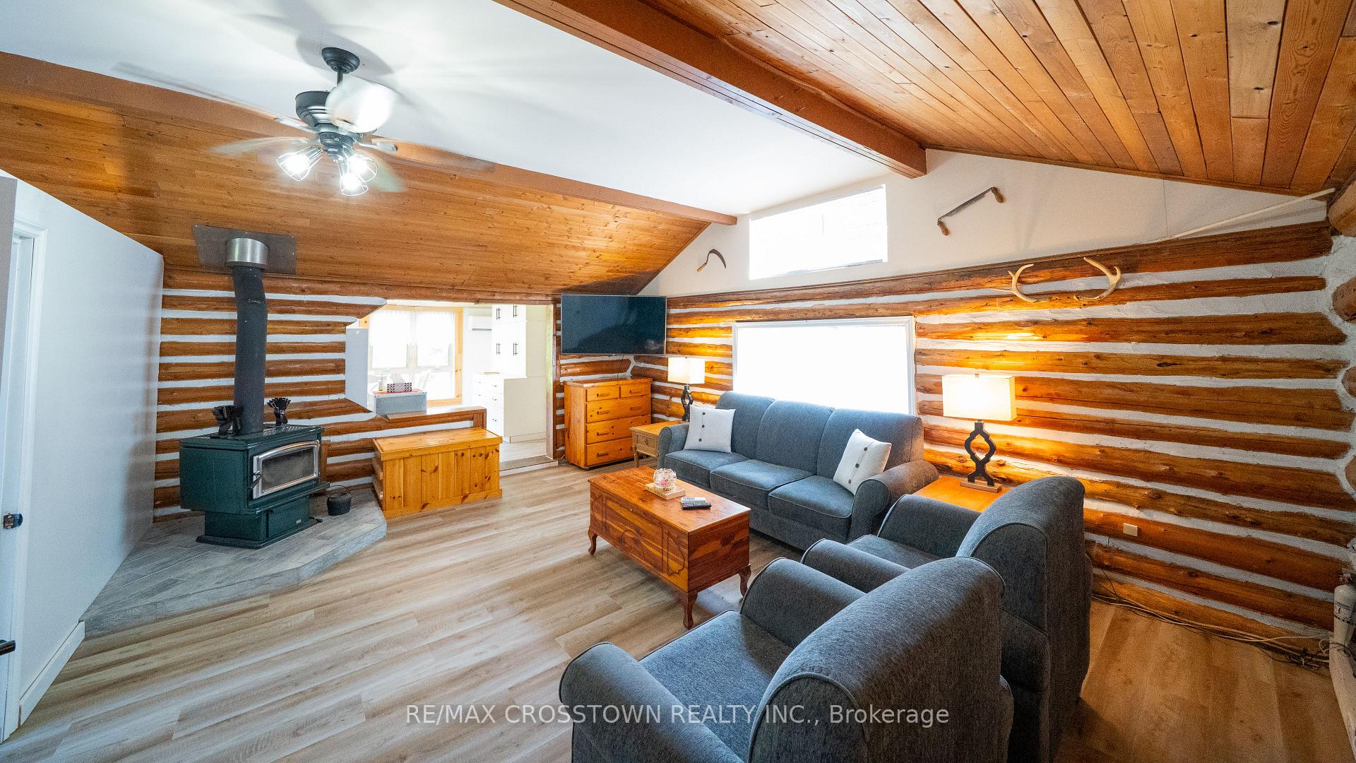 Photo 4 of 1161 Uffington Road, Bracebridge, Draper — HOMEH