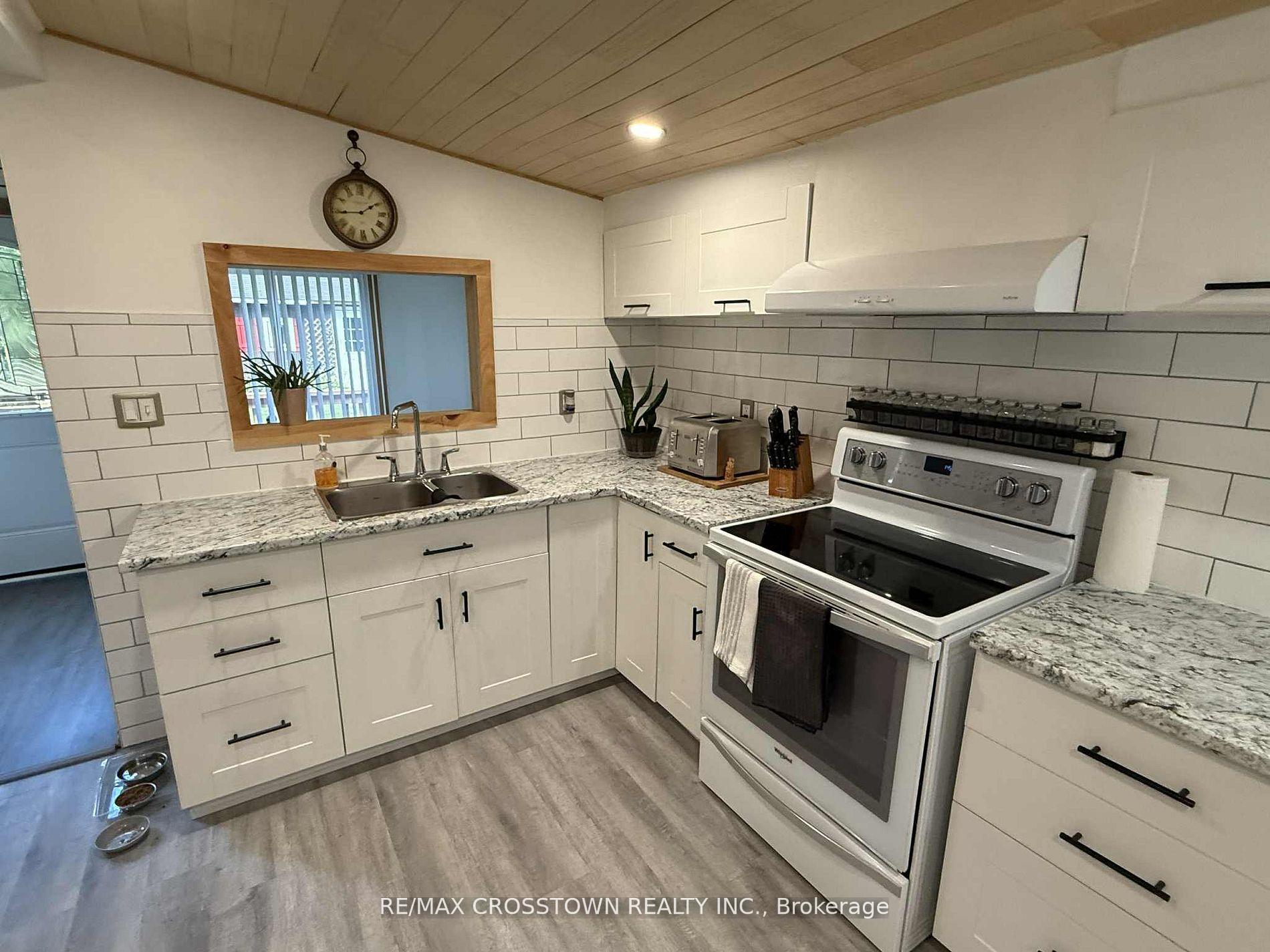 Photo 7 of 1161 Uffington Road, Bracebridge, Draper — HOMEH
