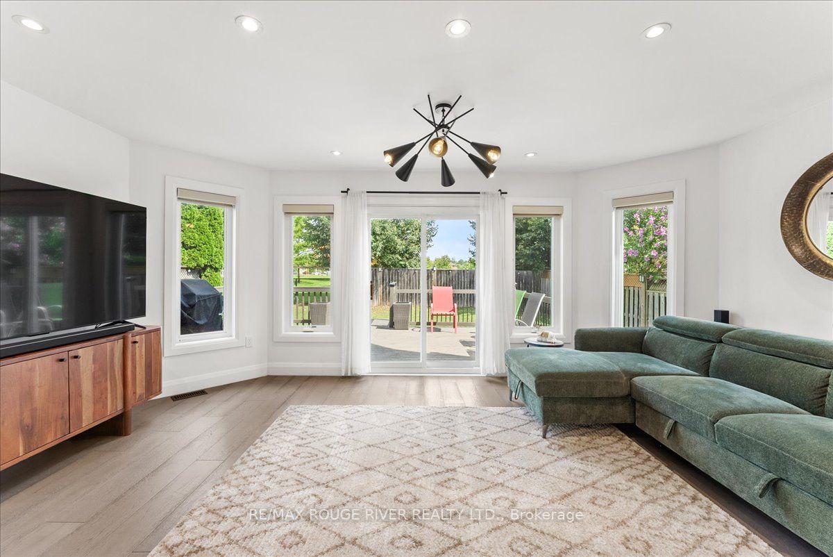 Photo 10 of 49 Sonley Drive, Whitby, Taunton North — HOMEH