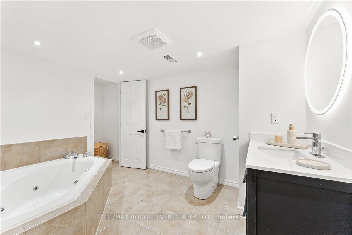 Photo 35 of 49 Sonley Drive, Whitby, Taunton North — HOMEH