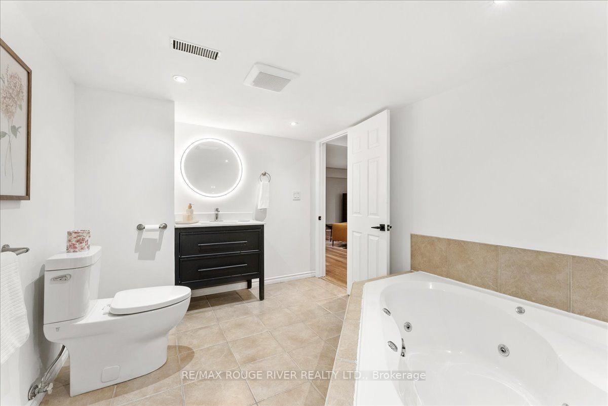 Photo 36 of 49 Sonley Drive, Whitby, Taunton North — HOMEH