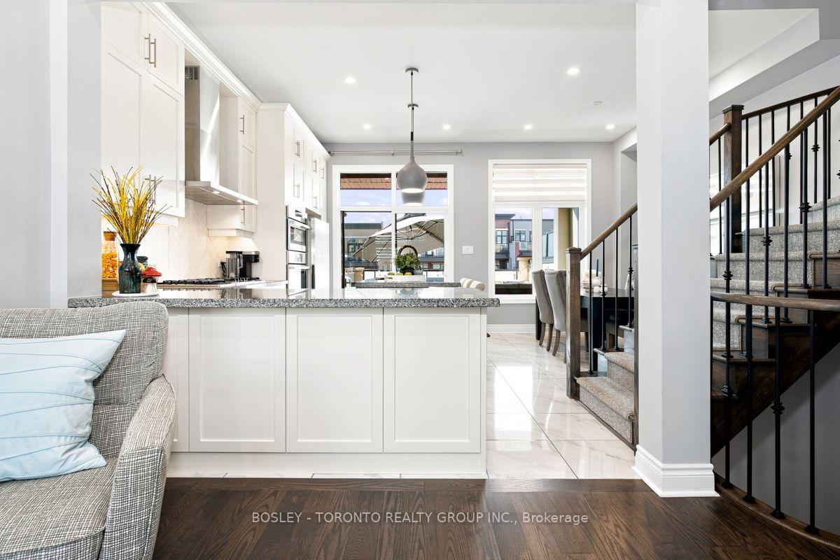 Photo 9 of 581 Marc Santi Boulevard, Vaughan, Patterson — HOMEH