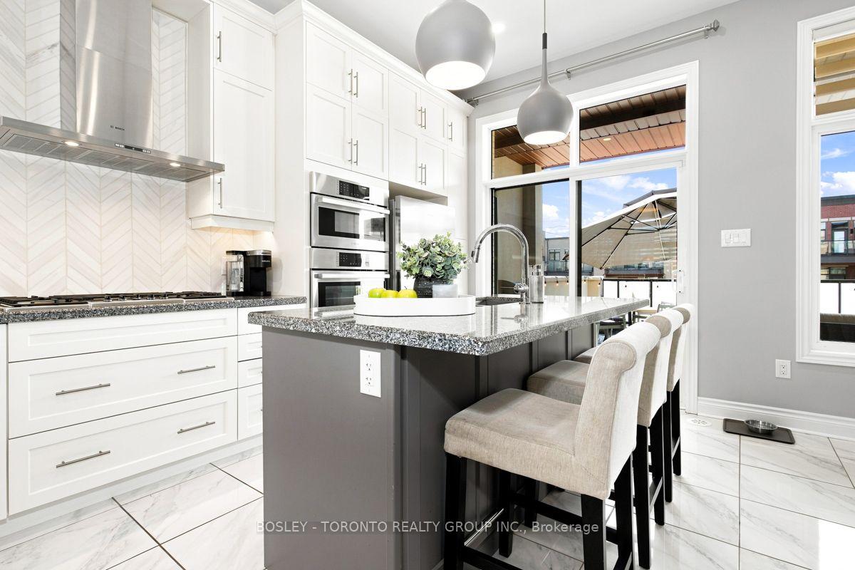 Photo 10 of 581 Marc Santi Boulevard, Vaughan, Patterson — HOMEH
