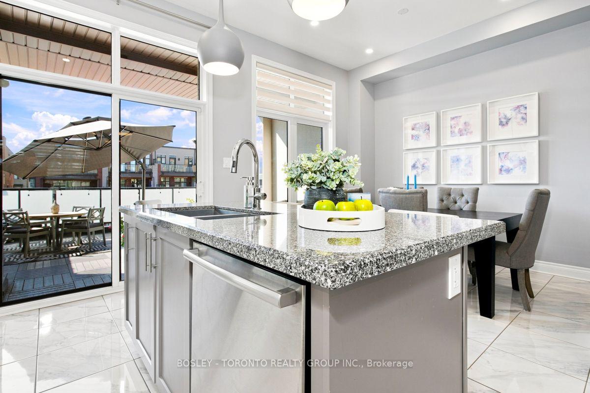 Photo 11 of 581 Marc Santi Boulevard, Vaughan, Patterson — HOMEH