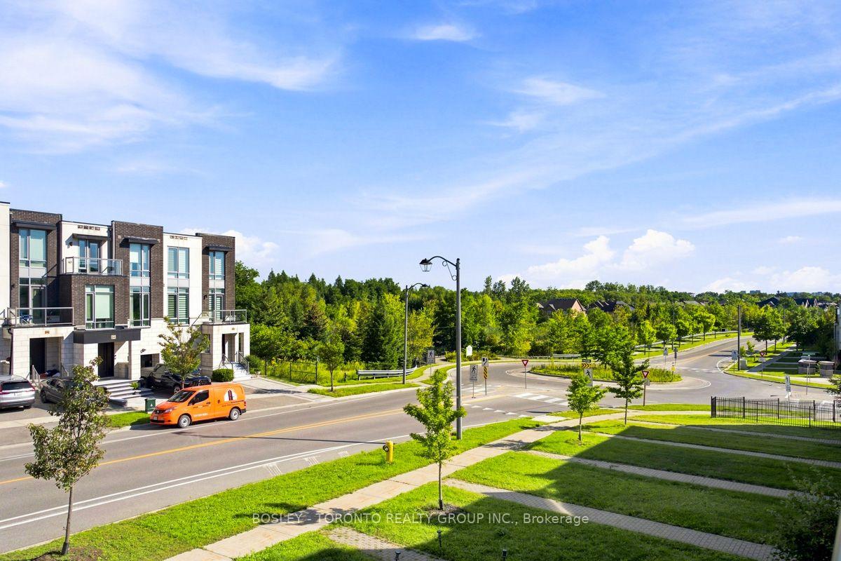 Photo 23 of 581 Marc Santi Boulevard, Vaughan, Patterson — HOMEH