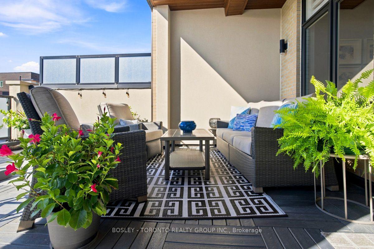 Photo 27 of 581 Marc Santi Boulevard, Vaughan, Patterson — HOMEH