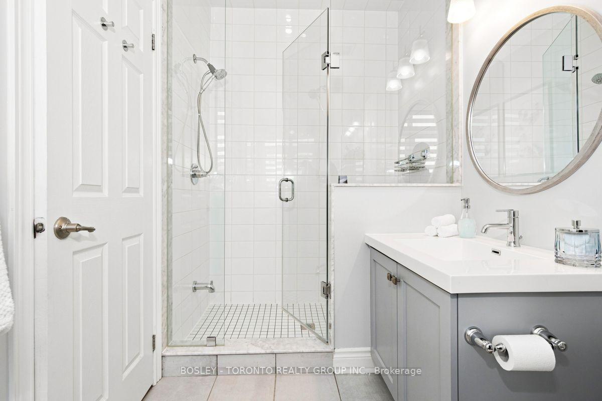 Photo 37 of 581 Marc Santi Boulevard, Vaughan, Patterson — HOMEH