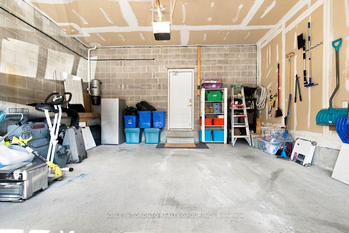 Photo 49 of 581 Marc Santi Boulevard, Vaughan, Patterson — HOMEH