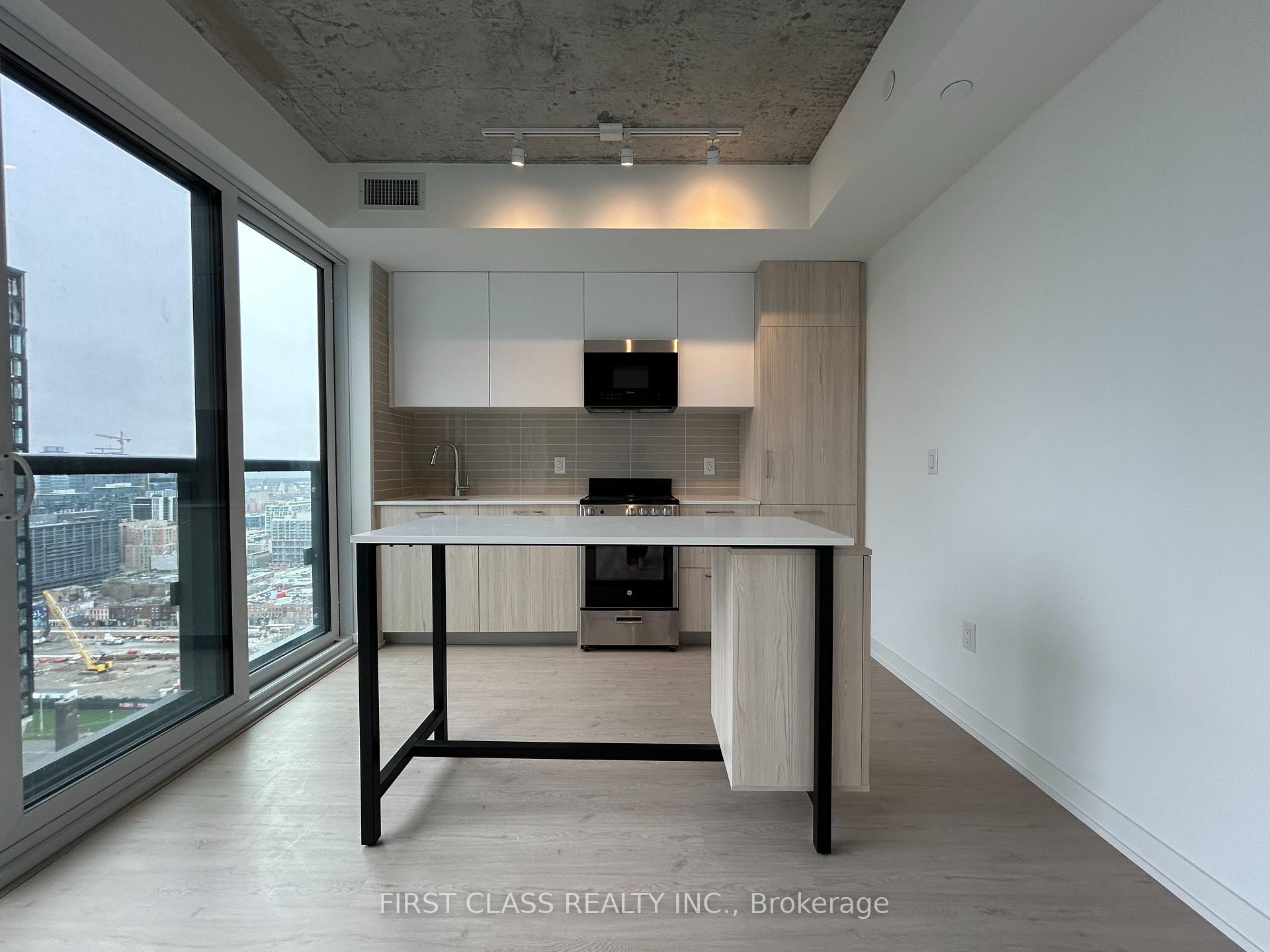 Photo 5 of Unit 2809, 65 Mutual Street, Toronto, Church-Yonge Corridor — HOMEH