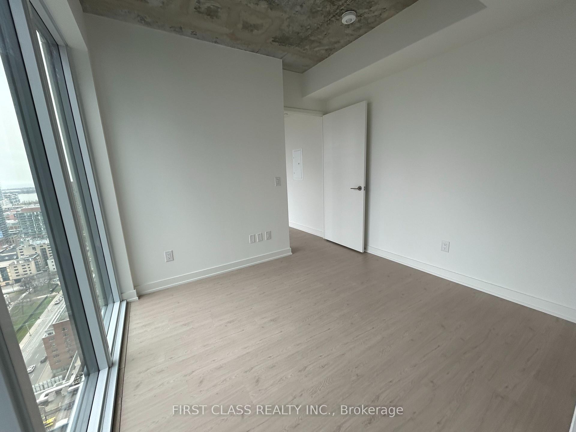 Photo 9 of Unit 2809, 65 Mutual Street, Toronto, Church-Yonge Corridor — HOMEH