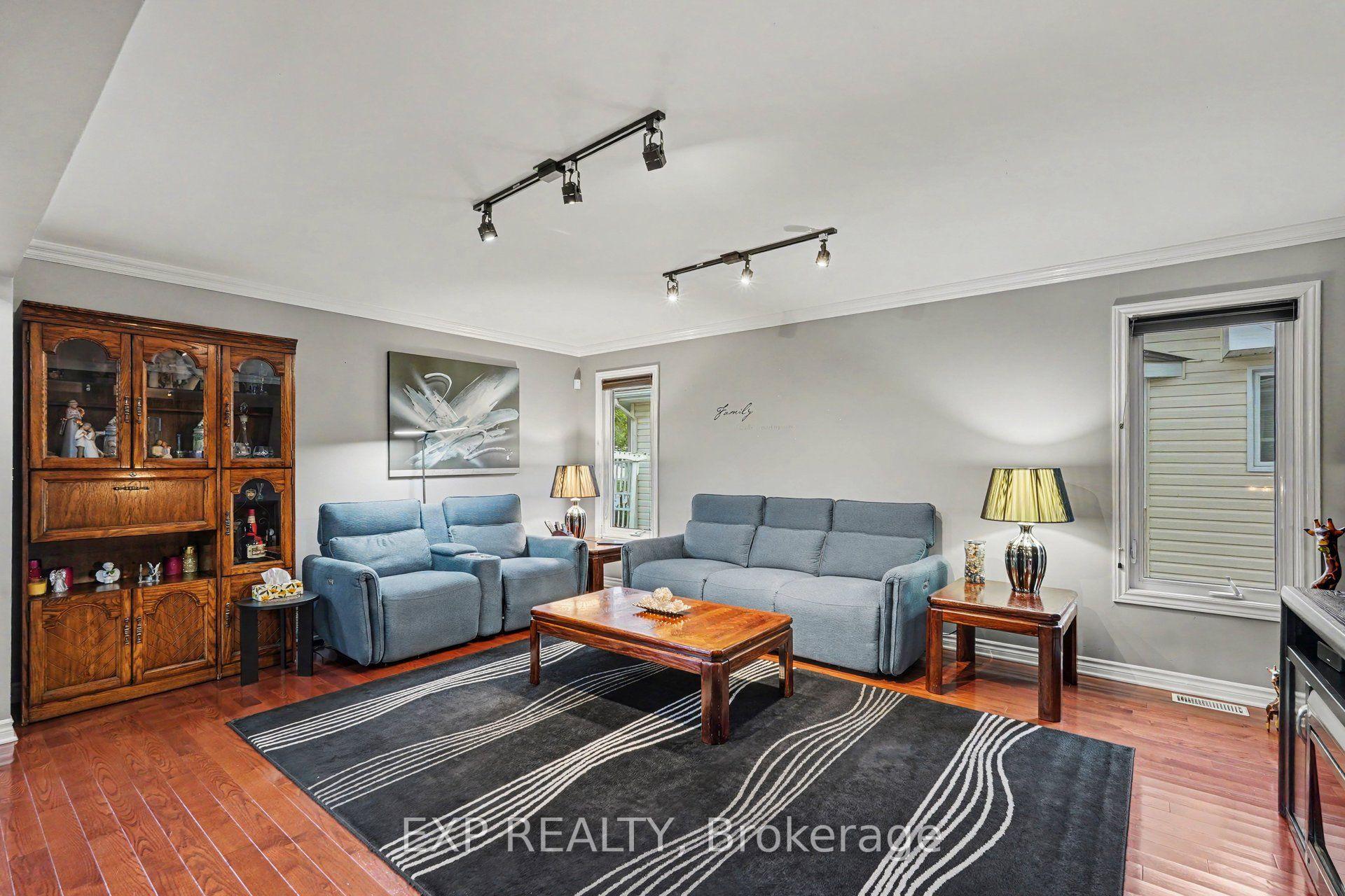 Photo 8 of 1000 Murray Gair Private, Ottawa, Greely — HOMEH