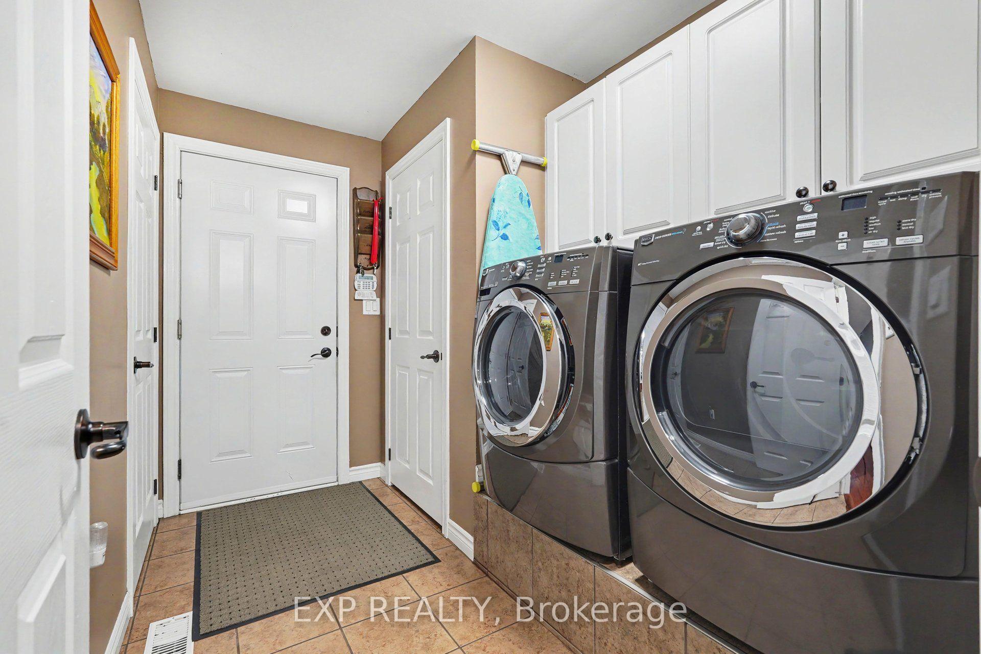 Photo 19 of 1000 Murray Gair Private, Ottawa, Greely — HOMEH