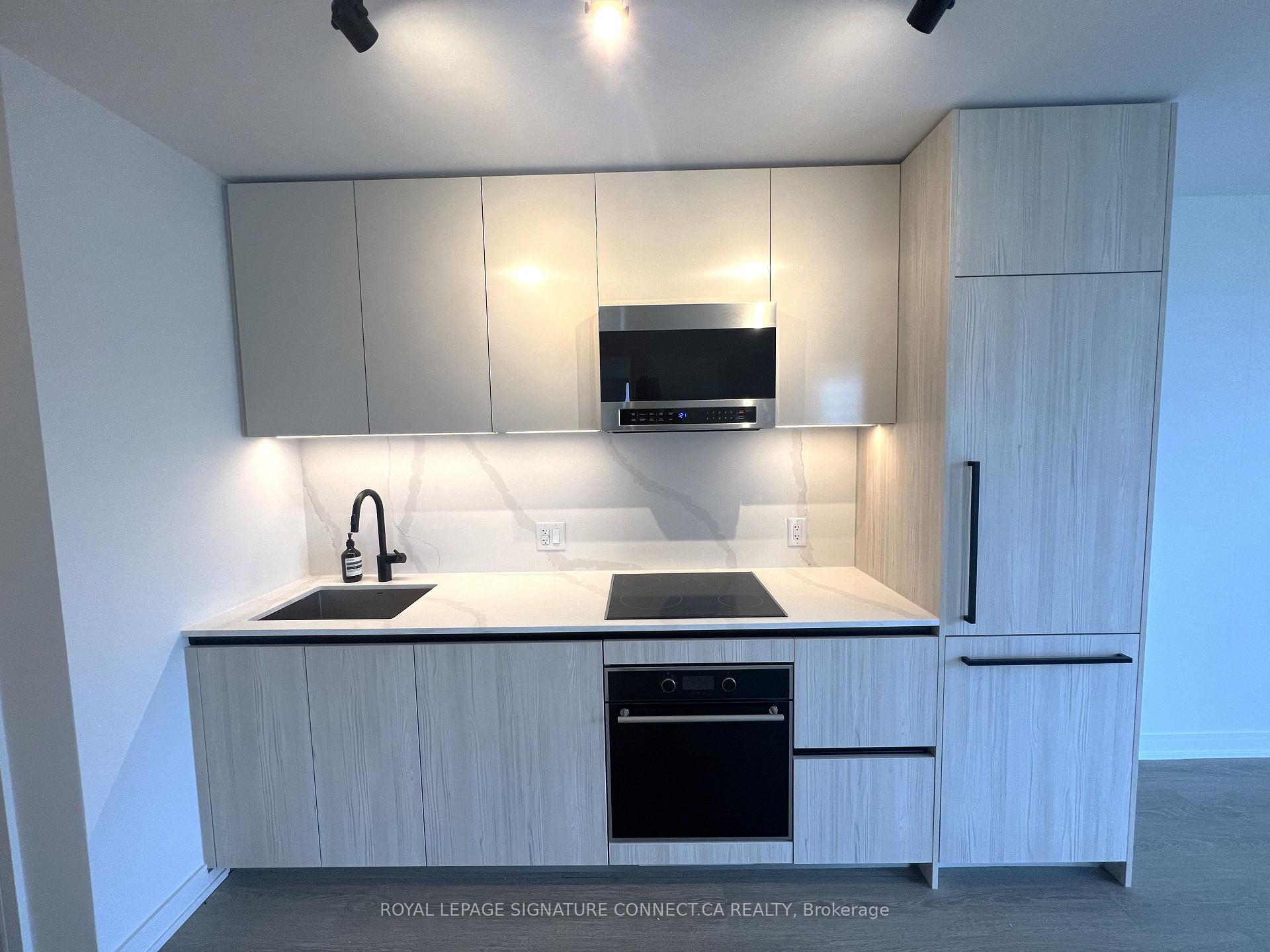 Photo 1 of Unit 805, 425 Front Street E, Toronto, Waterfront Communities — HOMEH