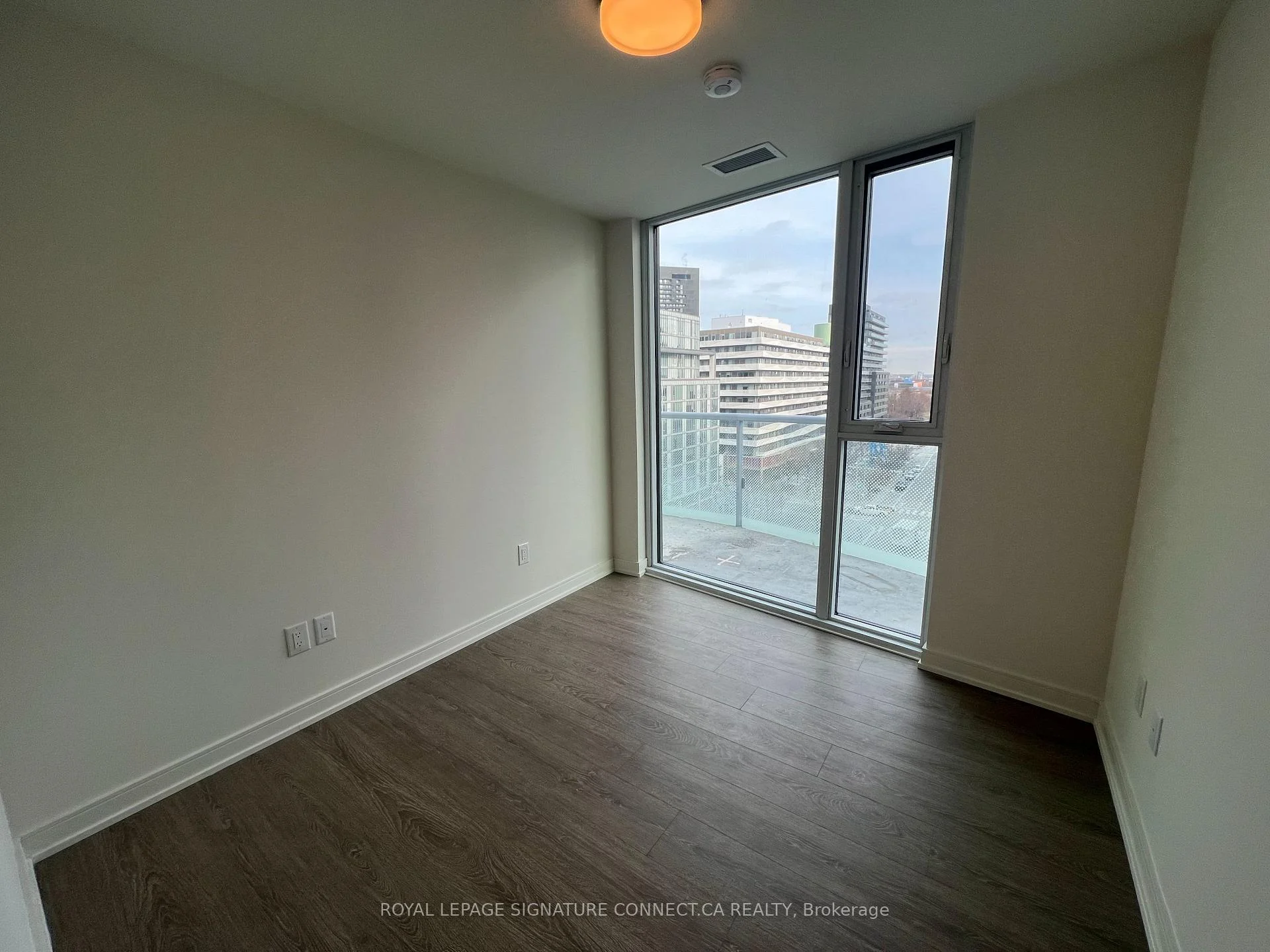 Photo 26 of Unit 805, 425 Front Street E, Toronto, Waterfront Communities — HOMEH
