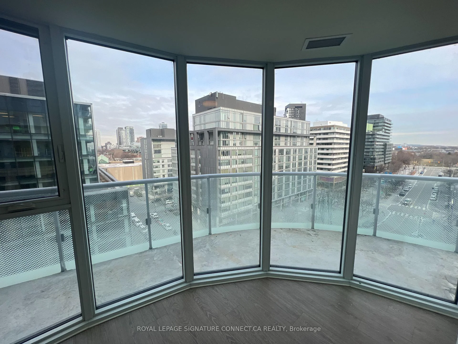 Photo 42 of Unit 805, 425 Front Street E, Toronto, Waterfront Communities — HOMEH