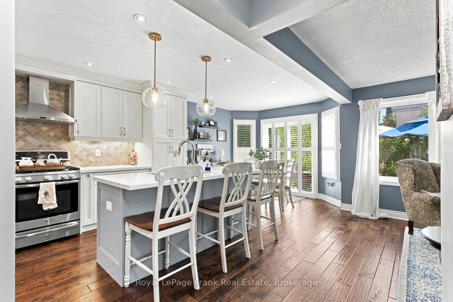 Photo 4 of 39 Mcivor Street, Whitby, Rolling Acres — HOMEH