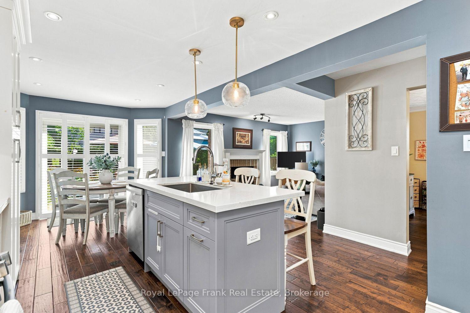 Photo 5 of 39 Mcivor Street, Whitby, Rolling Acres — HOMEH