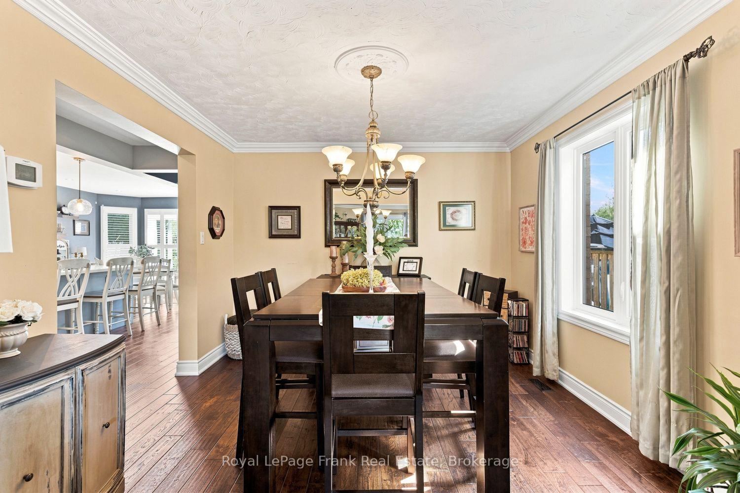 Photo 12 of 39 Mcivor Street, Whitby, Rolling Acres — HOMEH