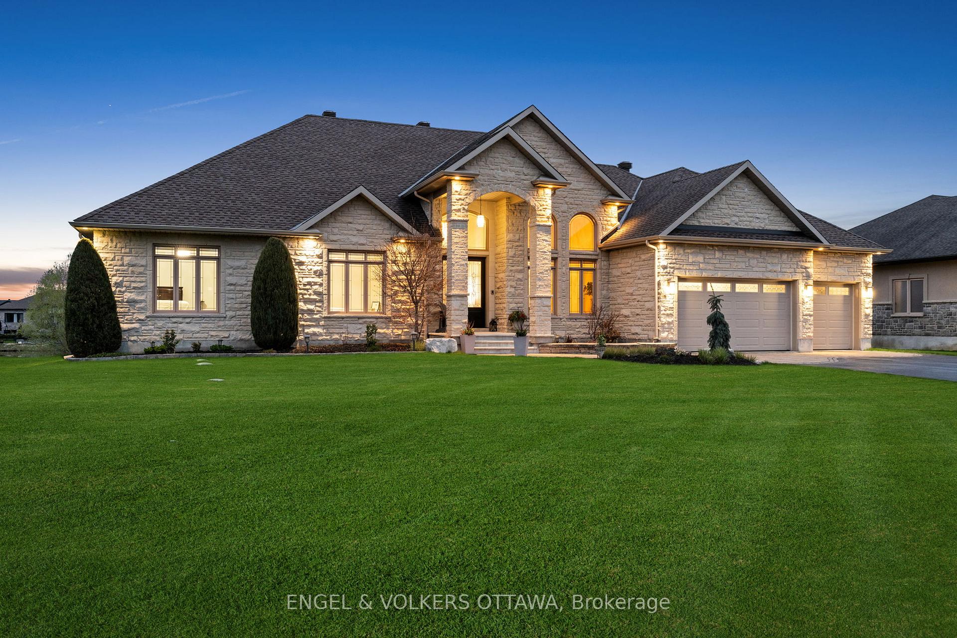 Photo 3 of 1457 Waters Edge Way, Ottawa, Greely — HOMEH