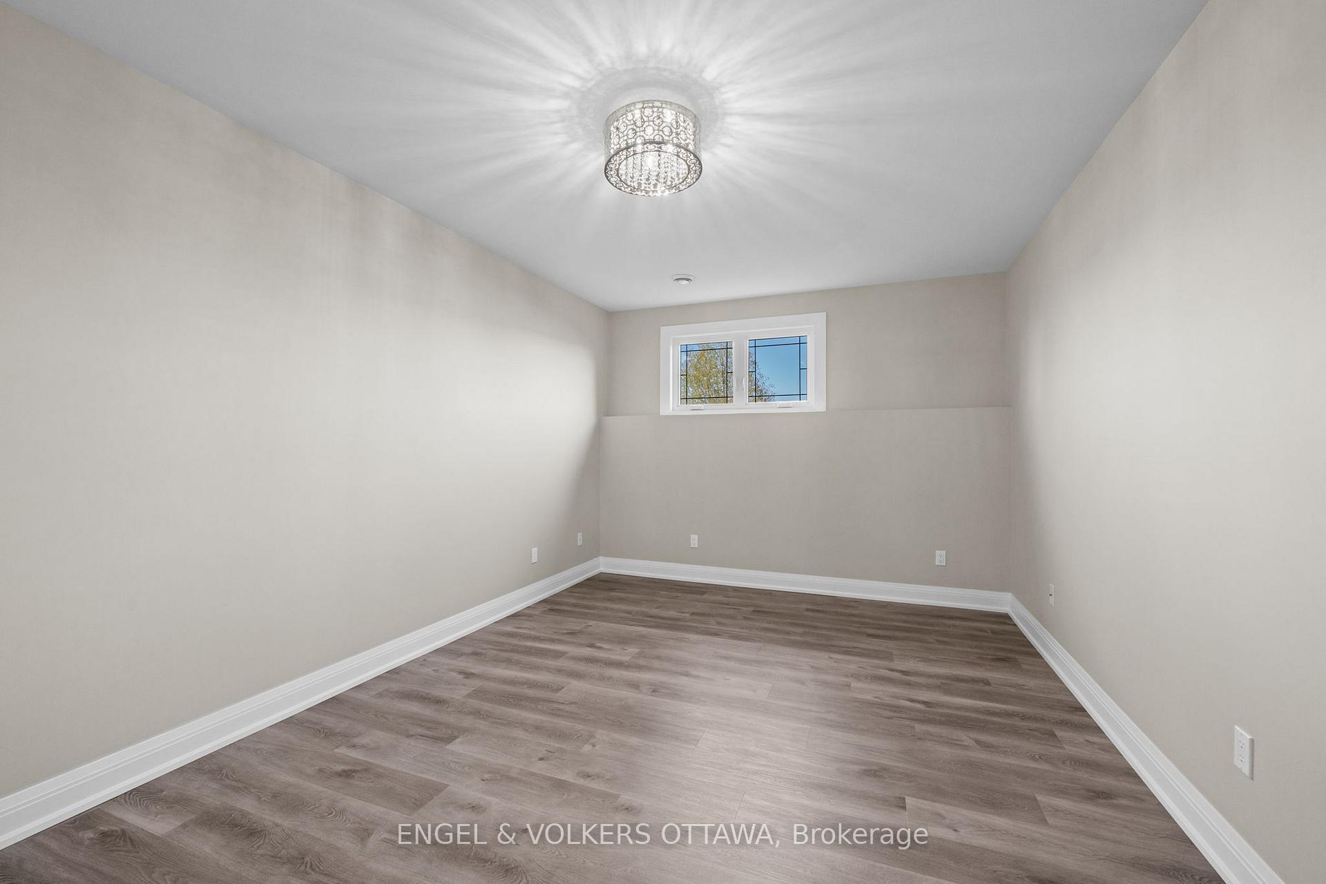 Photo 32 of 1457 Waters Edge Way, Ottawa, Greely — HOMEH