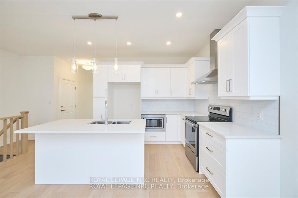 Photo 9 of Unit 32, 9150 Willoughby Drive, Niagara Falls, Chippawa — HOMEH