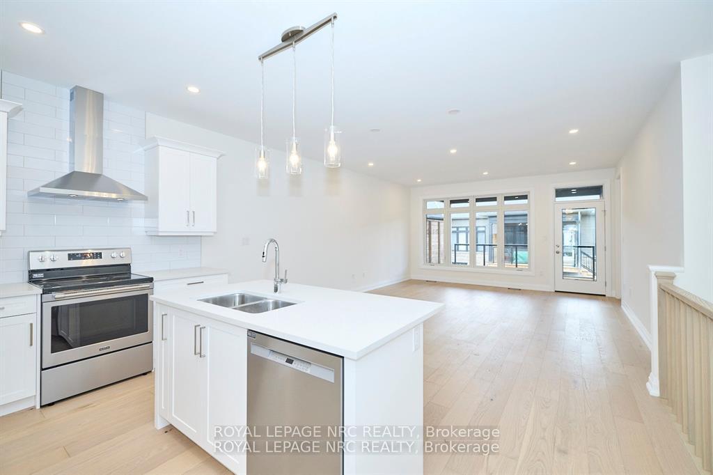 Photo 11 of Unit 32, 9150 Willoughby Drive, Niagara Falls, Chippawa — HOMEH