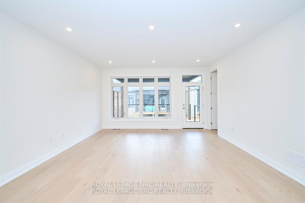Photo 13 of Unit 32, 9150 Willoughby Drive, Niagara Falls, Chippawa — HOMEH