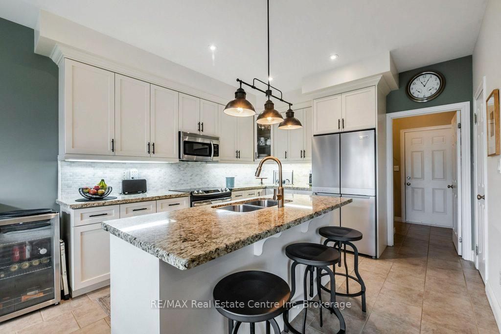 Photo 10 of 137 Millview Court, Guelph/Eramosa, Rockwood — HOMEH