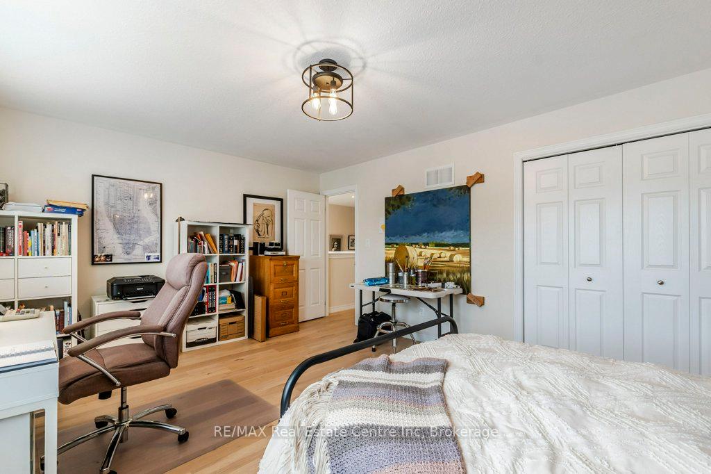 Photo 27 of 137 Millview Court, Guelph/Eramosa, Rockwood — HOMEH