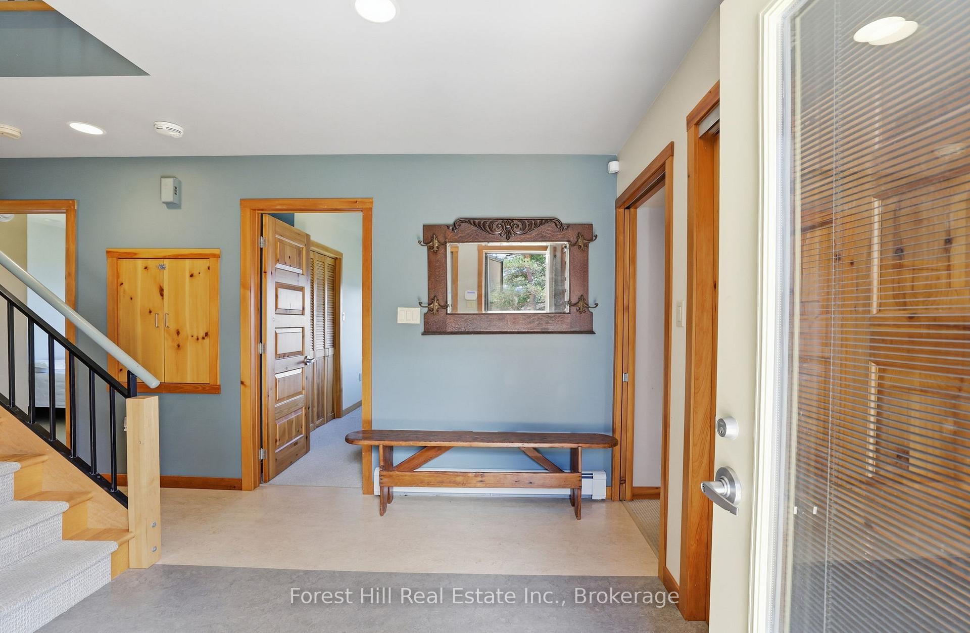 Photo 4 of 295 Lakeshore Road N, Meaford — HOMEH