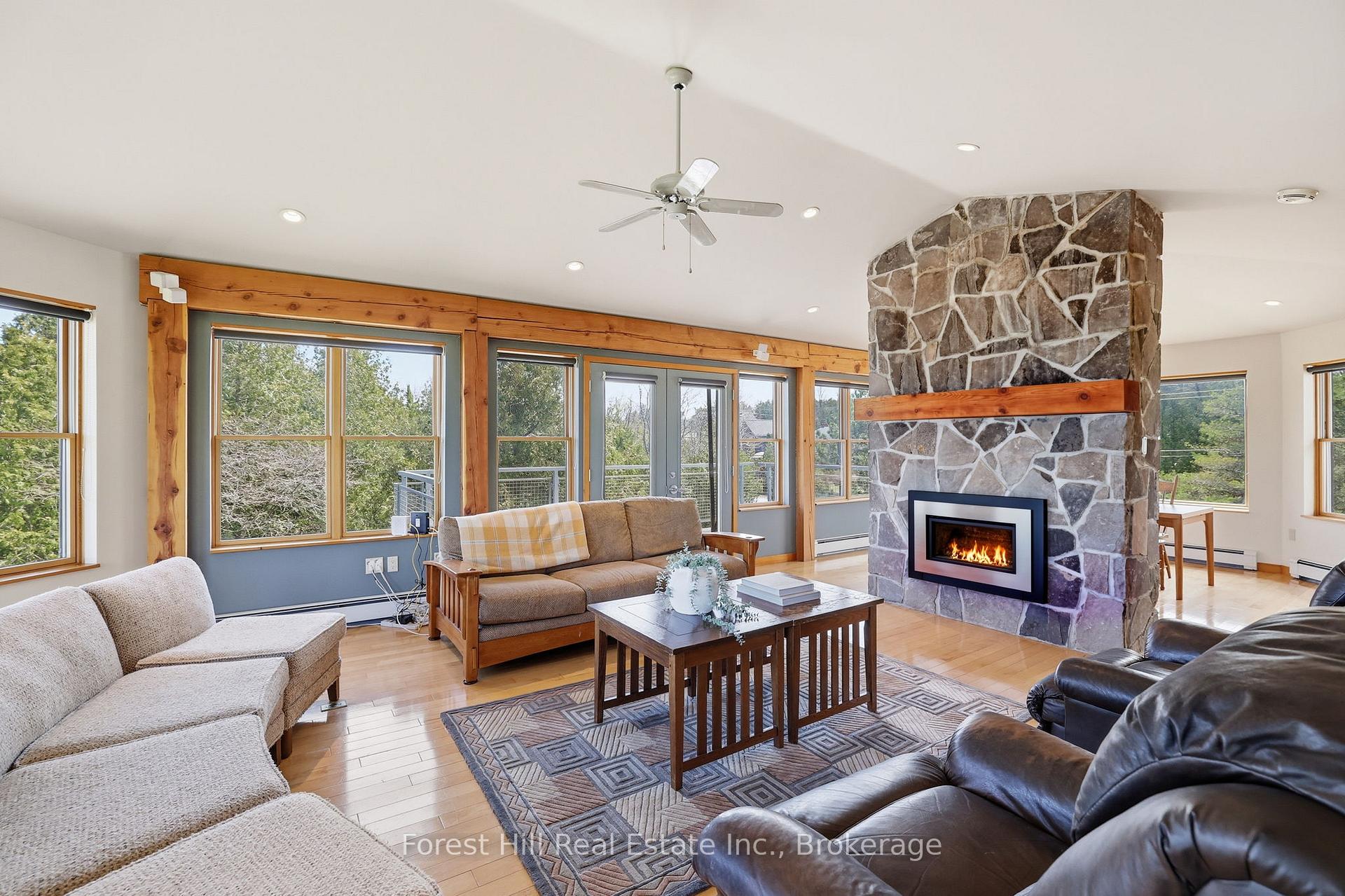 Photo 8 of 295 Lakeshore Road N, Meaford — HOMEH