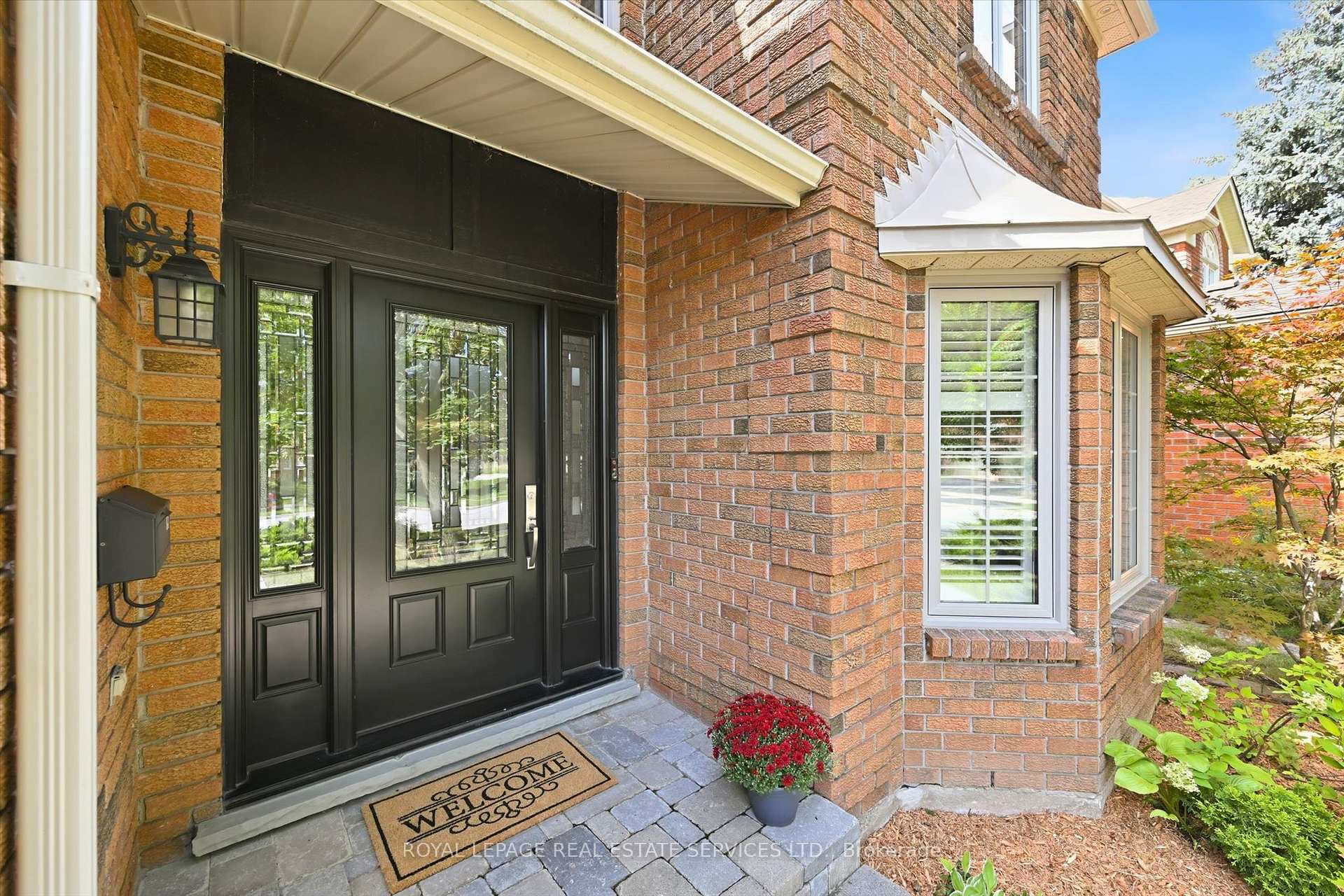 Photo 5 of 1170 Giles Gate, Oakville, Glen Abbey — HOMEH