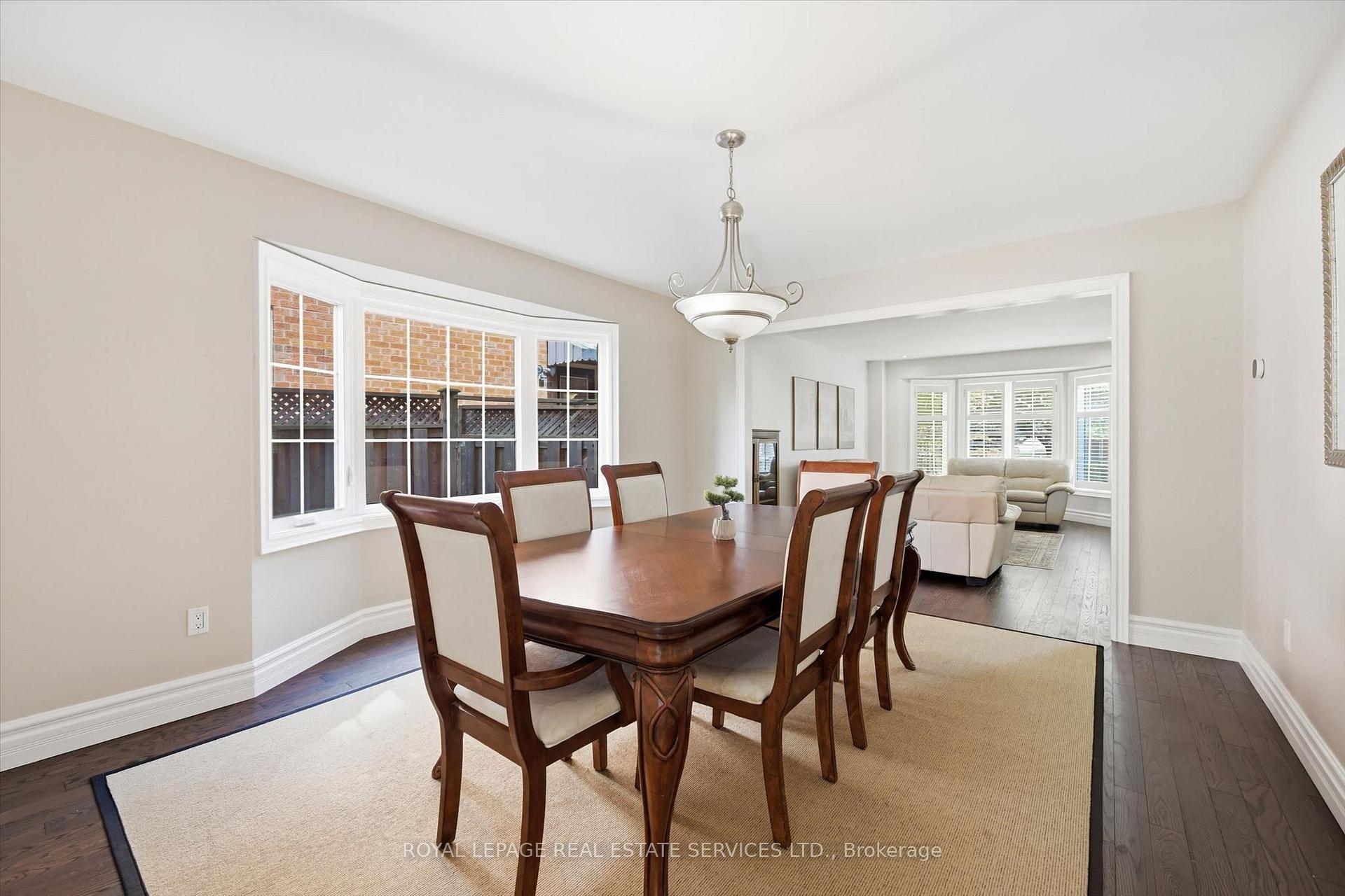 Photo 10 of 1170 Giles Gate, Oakville, Glen Abbey — HOMEH
