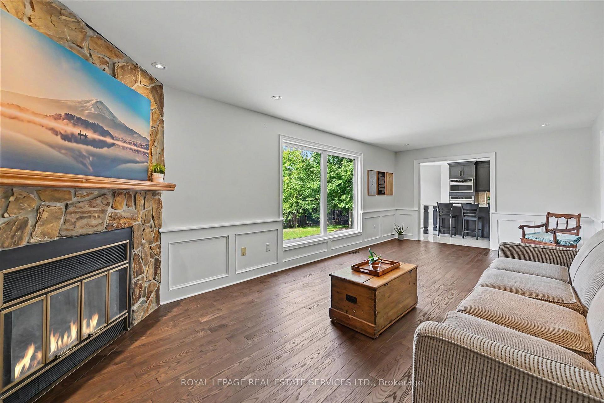 Photo 18 of 1170 Giles Gate, Oakville, Glen Abbey — HOMEH