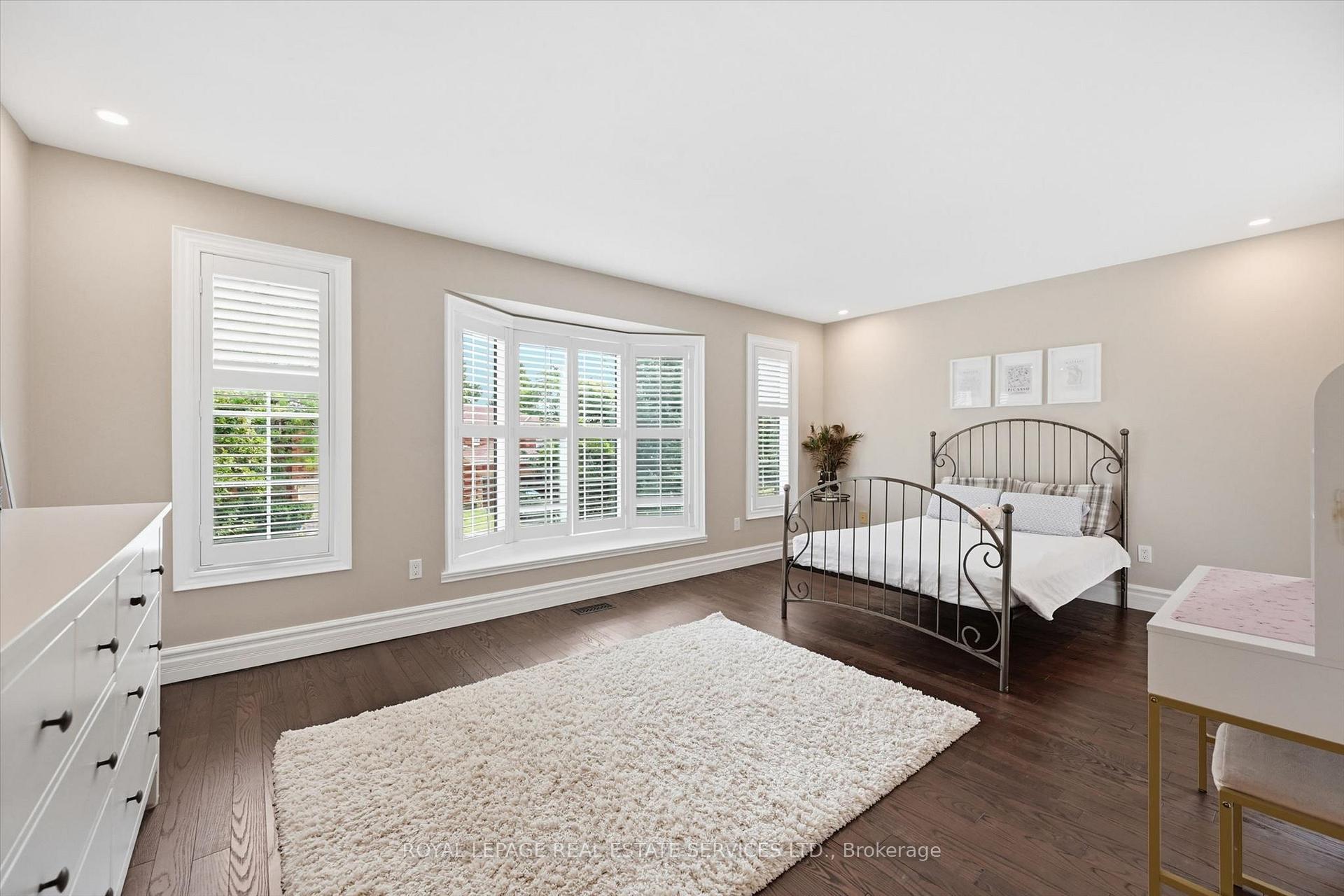 Photo 37 of 1170 Giles Gate, Oakville, Glen Abbey — HOMEH