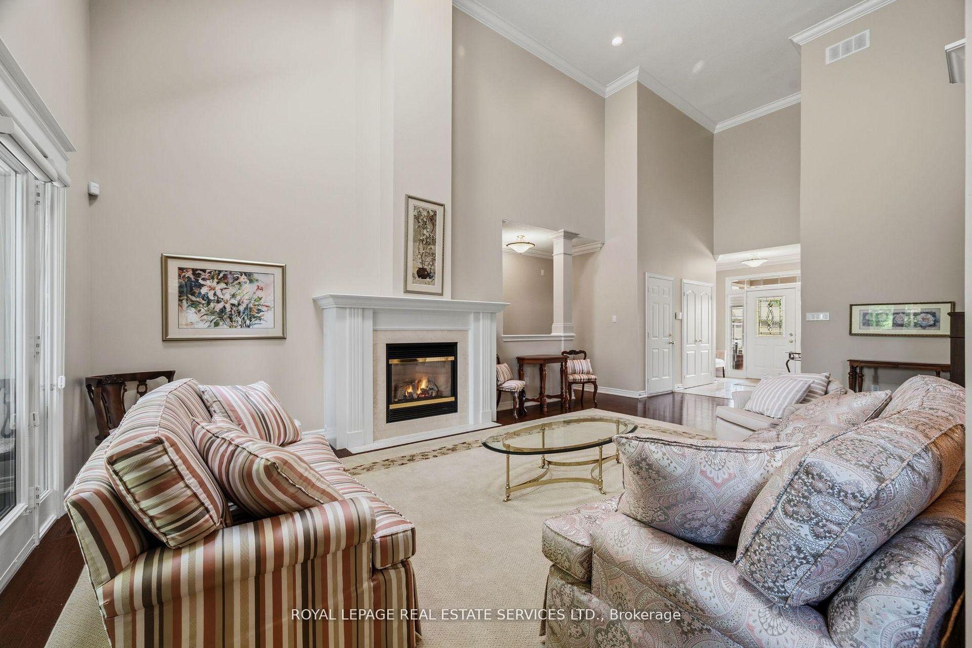 Photo 6 of Unit 10, 2130 Dickson Road, Mississauga, Cooksville — HOMEH