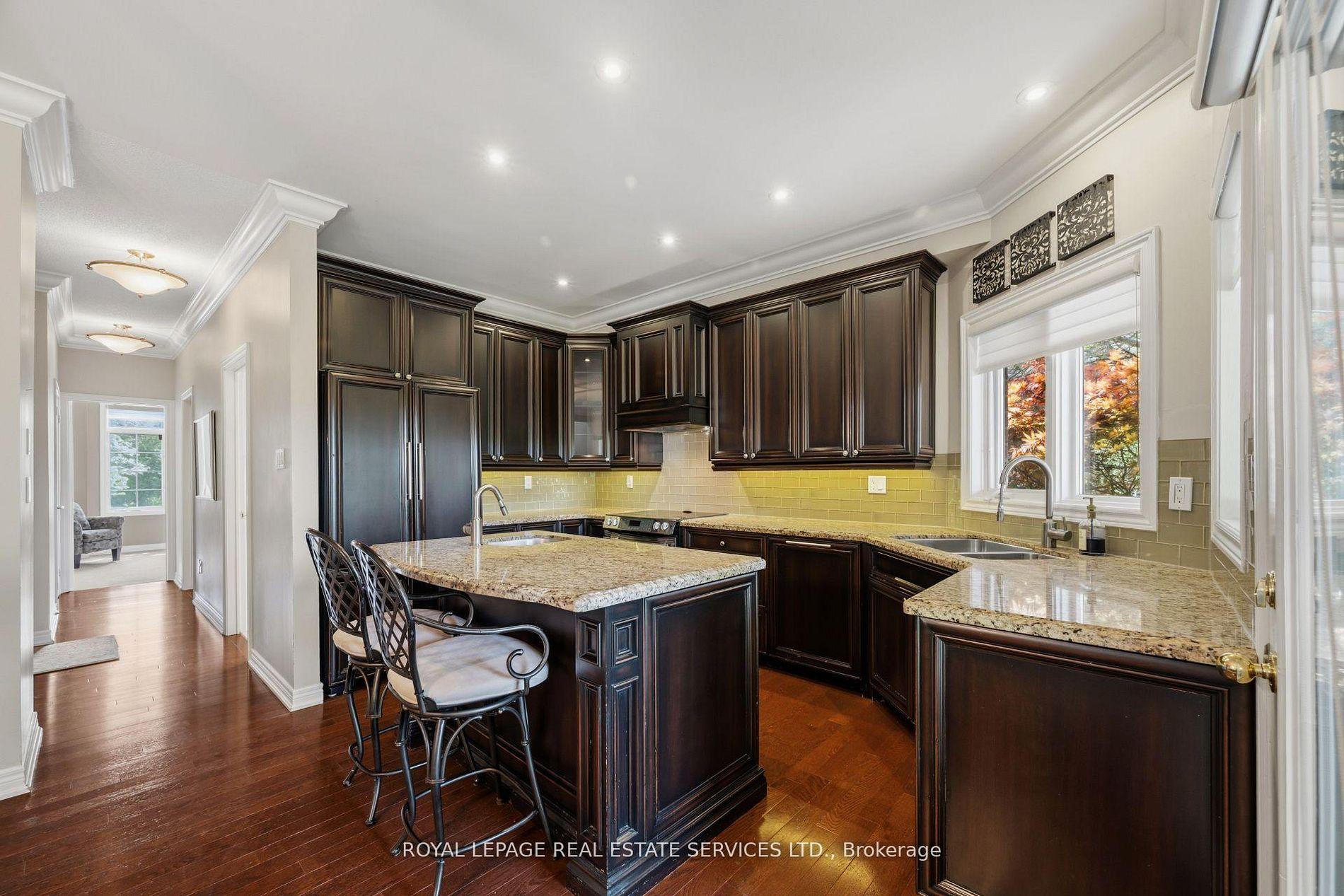 Photo 9 of Unit 10, 2130 Dickson Road, Mississauga, Cooksville — HOMEH