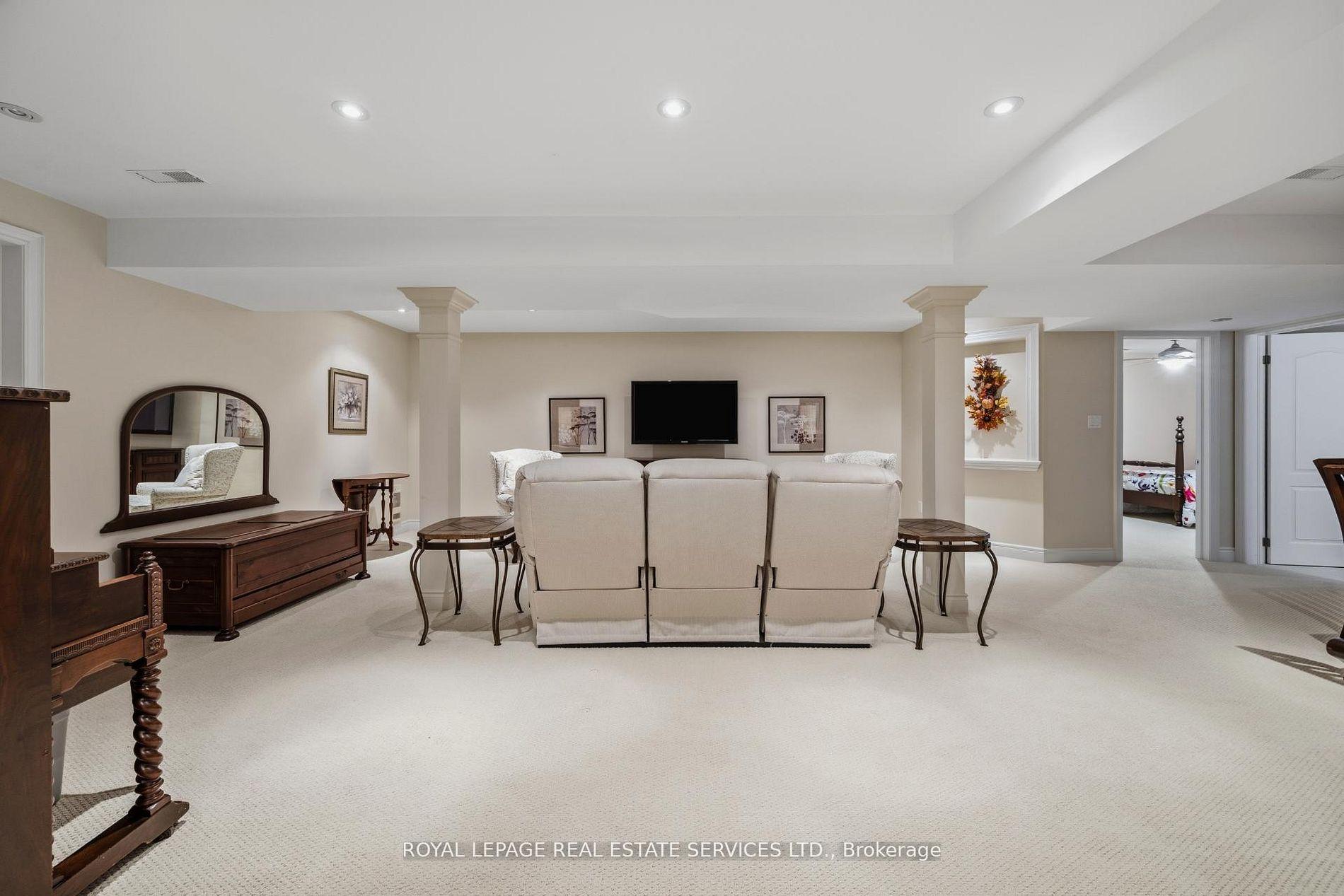 Photo 35 of Unit 10, 2130 Dickson Road, Mississauga, Cooksville — HOMEH